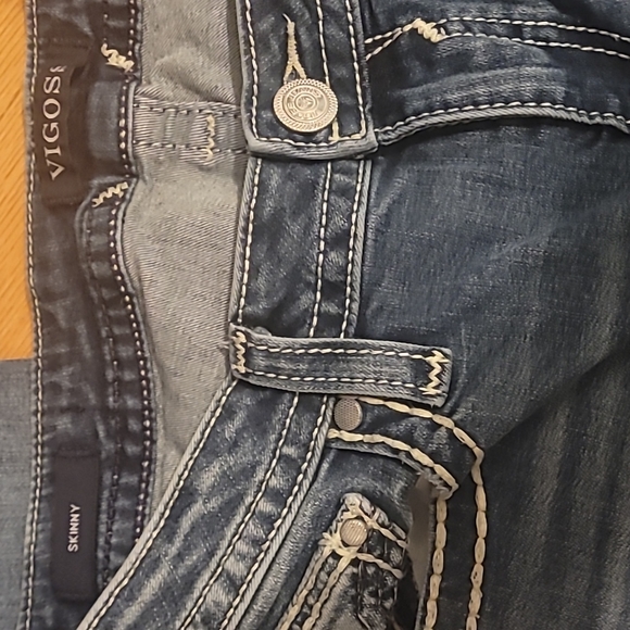 Vigoss Jeans - Picture 3 of 5